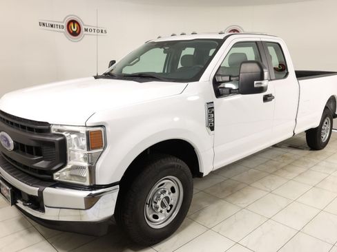 Used 2020 Ford F350 XL w/ Power Equipment Group RWD image 5