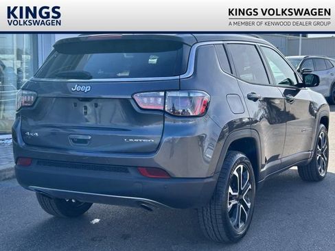 Used 2023 Jeep Compass Limited AWD/4WD image 7