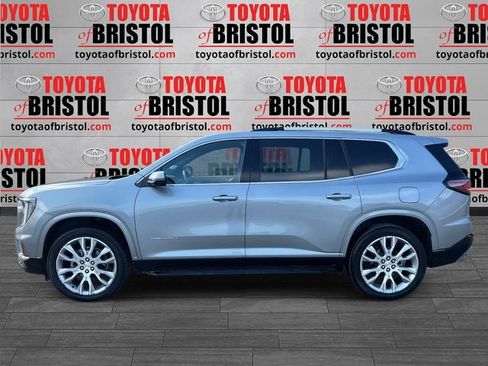 Used 2025 GMC Acadia Denali w/ Super Cruise Package image 7