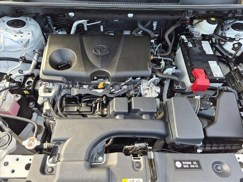 Used 2024 Toyota RAV4 XLE FWD image 22
