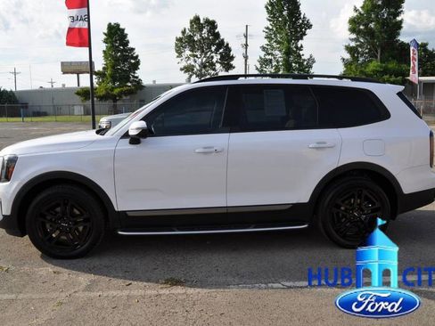 Used 2023 Kia Telluride EX X-Line image 2