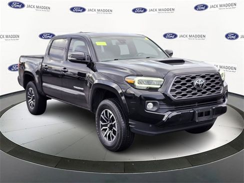 Used 2023 Toyota Tacoma TRD Sport image 7