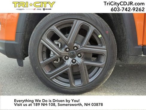 New 2026 Jeep Compass Latitude image 25