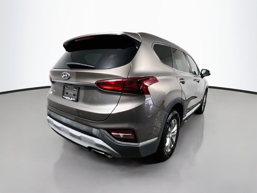 Used 2020 Hyundai Santa Fe SE w/ Cargo Package FWD image 3