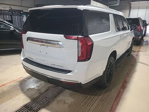 Used 2023 GMC Yukon XL Denali w/ LPO, Floor Liner Package AWD/4WD image 3