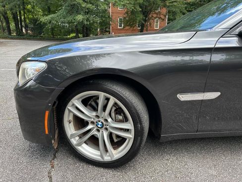Used 2013 BMW 740Li RWD image 3