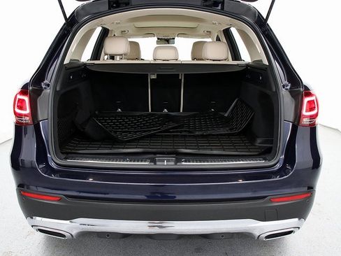 Used 2022 Mercedes-Benz GLC 300 GLC 300 image 28