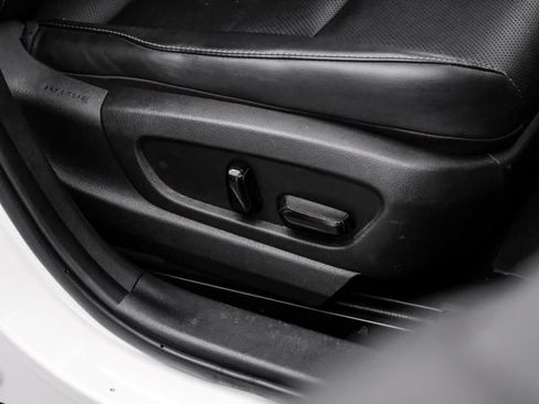 Used 2019 Lexus UX 200 w/ Premium Package FWD image 45