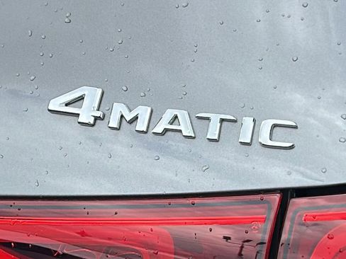 Used 2022 Mercedes-Benz GLA 250 4MATIC image 14