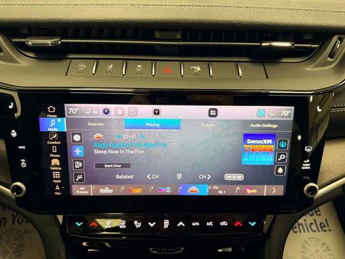 New 2026 Jeep Grand Cherokee L Limited AWD/4WD image 16