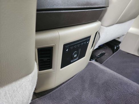 Used 2012 RAM 2500 Laramie w/ Protection Group image 38