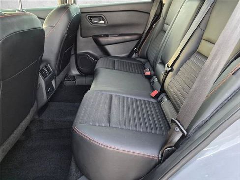 Used 2025 Nissan Rogue SV w/ Rock Creek Premium Package AWD/4WD image 15