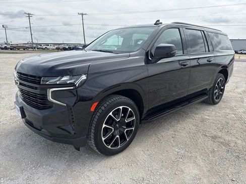 Used 2023 Chevrolet Suburban RST w/ Luxury Package image 1