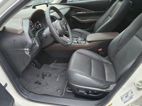 Used 2022 MAZDA CX-30 AWD 2.5 S w/ Premium Package image 23
