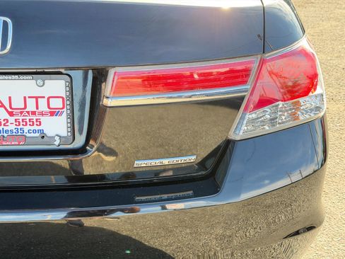 Used 2011 Honda Accord SE image 69