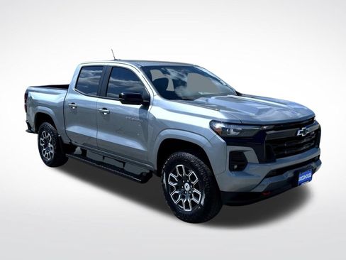 Certified 2025 Chevrolet Colorado Z71 w/ Z71 Convenience Package 2 AWD/4WD image 4