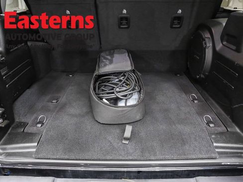 Used 2023 Jeep Wrangler Unlimited w/ Dual Top Group image 9