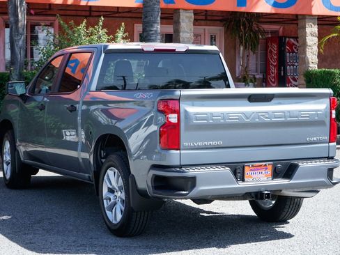 Used 2021 Chevrolet Silverado 1500 Custom image 6