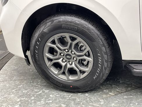 New 2025 Ford Expedition Max Active AWD/4WD image 34