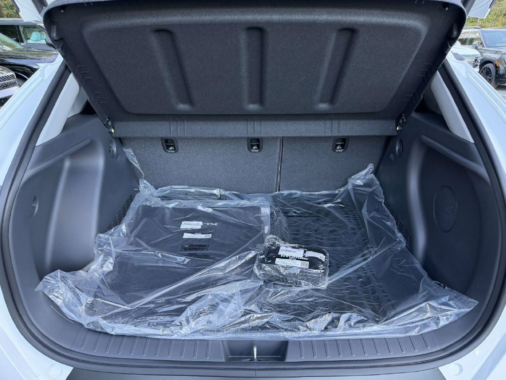 New 2027 Hyundai Kona Limited AWD/4WD image 11