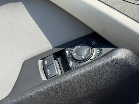 Used 2017 Chevrolet Camaro SS RWD image 21