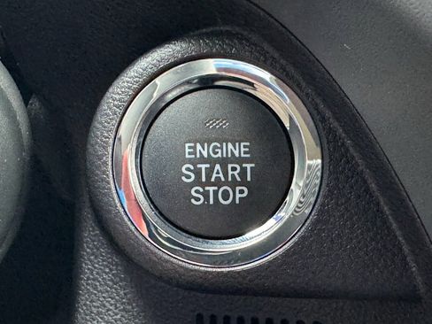 New 2026 Subaru Crosstrek 2.5i Limited w/ Crosstrek Mirror Package image 19