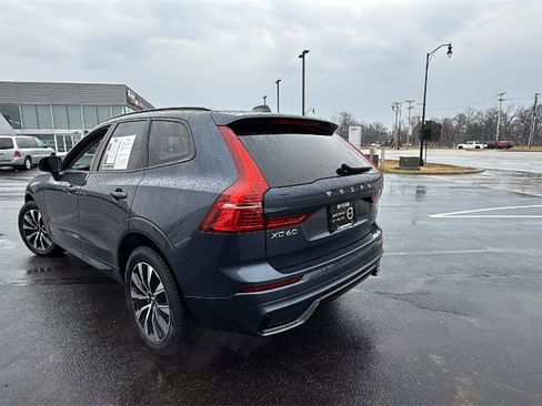 Certified 2025 Volvo XC60 B5 Plus image 4