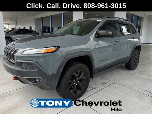 Used 2014 Jeep Cherokee Trailhawk w/ Comfort/Convenience Group image 1
