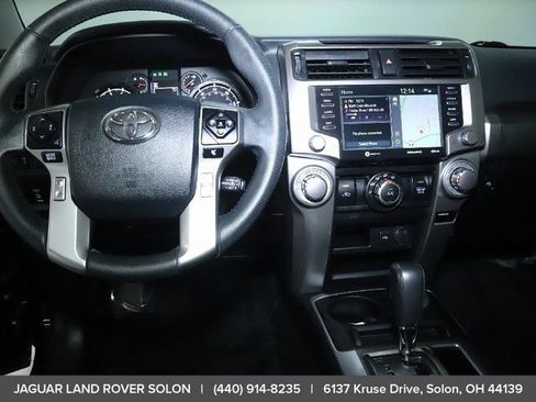 Used 2021 Toyota 4Runner SR5 Premium w/ Moonroof Package AWD/4WD image 15
