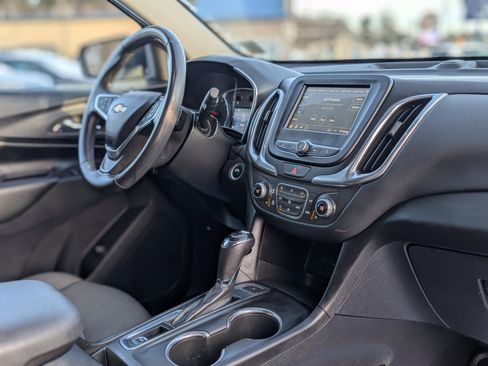 Used 2019 Chevrolet Equinox LT image 43