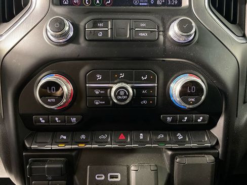 Used 2021 GMC Sierra 1500 Denali AWD/4WD image 18