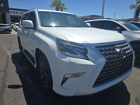 Used 2022 Lexus GX 460 Premium w/ Premium Package AWD/4WD image 3