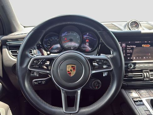 Used 2021 Porsche Macan S AWD/4WD image 14