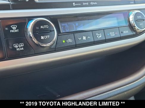 Used 2019 Toyota Highlander Limited AWD/4WD image 23