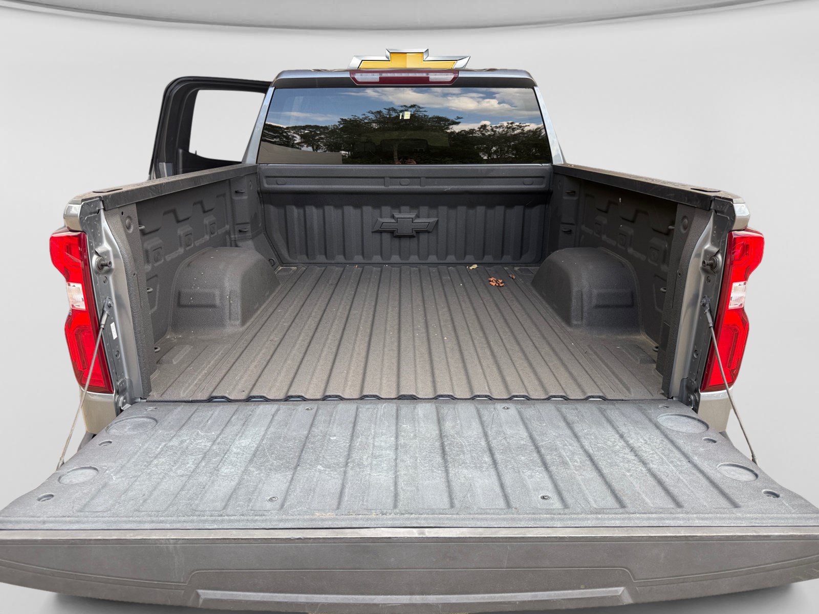 Used 2022 Chevrolet Silverado 1500 RST AWD/4WD image 17