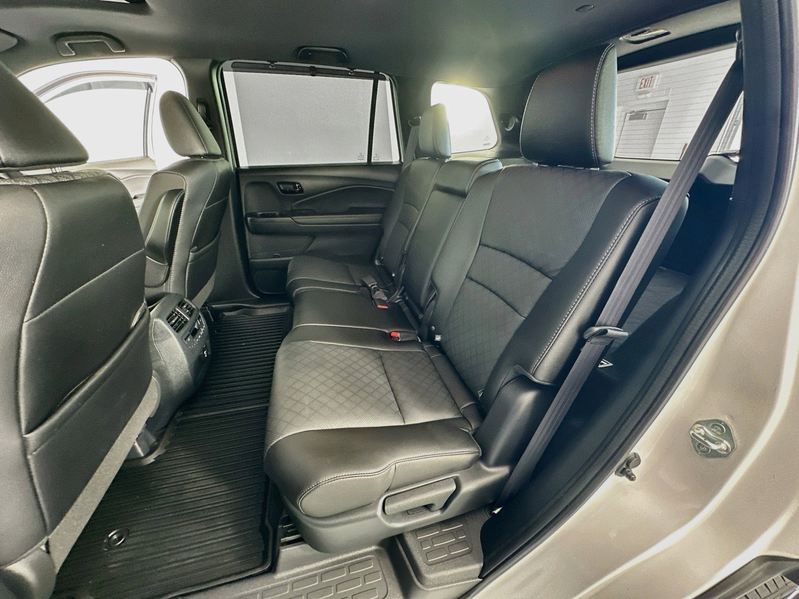 Used 2023 Honda Passport Elite image 31