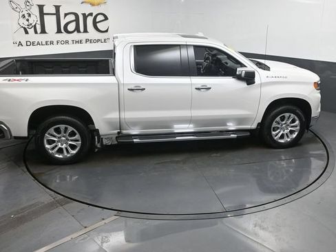 Used 2023 Chevrolet Silverado 1500 LTZ w/ LTZ Premium Package AWD/4WD image 38