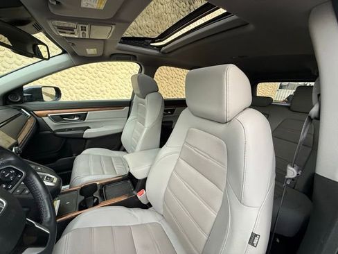 Used 2022 Honda CR-V Touring image 19