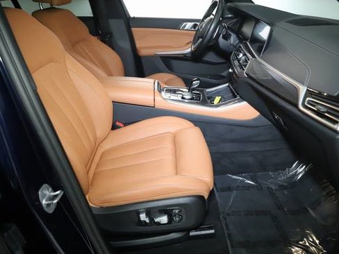 Used 2022 BMW X5 M50i w/ Climate Comfort Package image 37