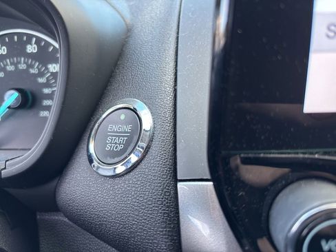 Used 2018 Ford EcoSport SE w/ SE Convenience Package FWD image 15