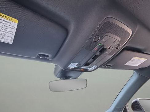 Used 2023 Audi Q3 2.0T Premium image 28