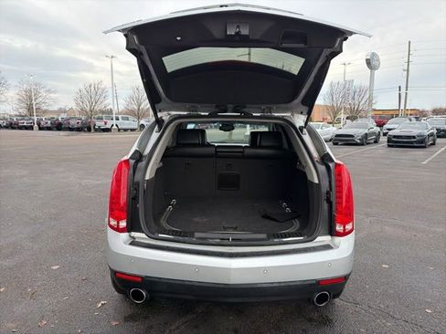 Used 2010 Cadillac SRX Luxury image 7
