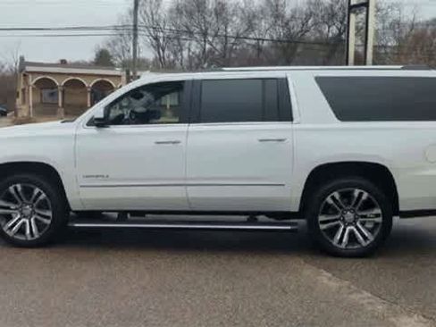 Used 2019 GMC Yukon XL Denali w/ Denali Ultimate Package image 5