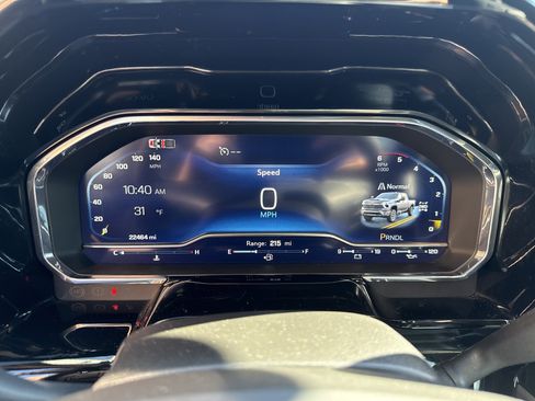 Used 2025 Chevrolet Silverado 2500 LT w/ Convenience Package image 20