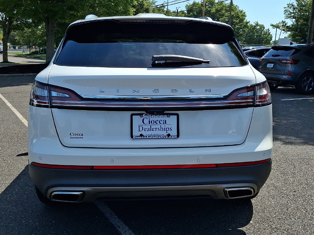 Certified 2023 Lincoln Nautilus Reserve AWD/4WD image 8