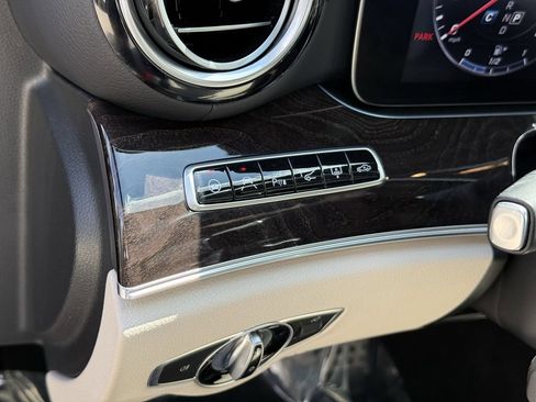 Used 2017 Mercedes-Benz E 43 AMG 4MATIC Sedan image 17
