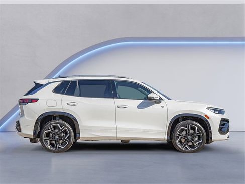 New 2026 Volkswagen Tiguan SEL R-Line image 4