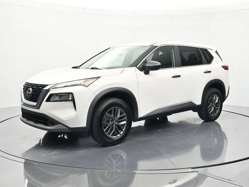 Used 2023 Nissan Rogue S FWD image 1
