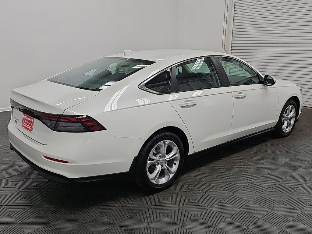 New 2026 Honda Accord LX image 8