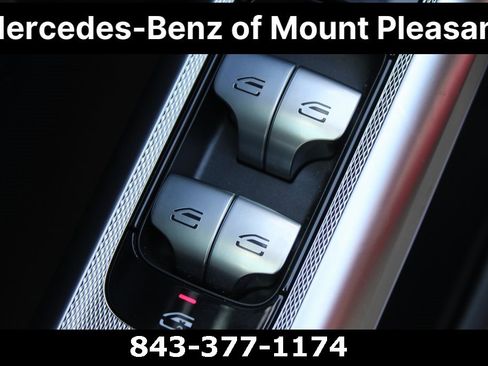 Used 2025 Mercedes-Benz E 350 4MATIC Sedan image 18